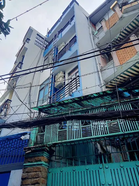 Tòa nhà CHDV đường Hoàng Sa (5 tầng; 5mx26m). Giá 22 tỷ